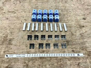 PLP DTC 4/6/8 GROMMET 1 HOLE SLOT .300"X .160 FLAT DROP 10PK