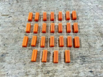 LITE GRIP 6-HOLE RETENTION SLEEVE ORANGE (25/PK)