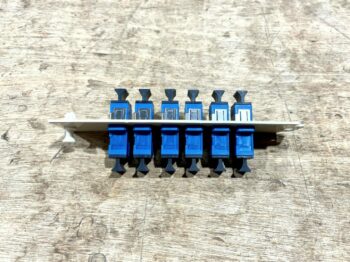 3M 6 PORT PLATE W/SCU SM COUPLINGS