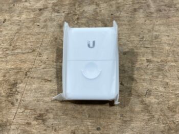UBIQUITI ETHERNET SURGE PROTECTOR. ETH-SP-G2